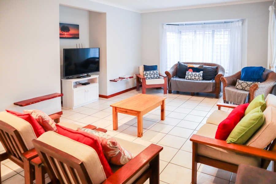 3 Bedroom Property for Sale in The Island Western Cape